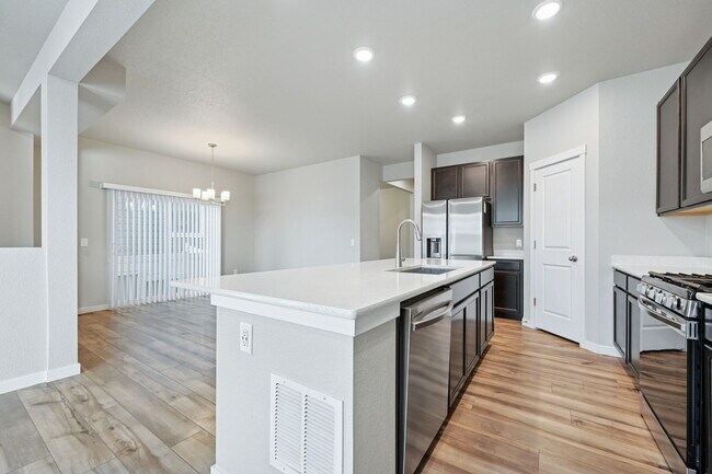 Building Photo - 8278 Turtle Lk Wy