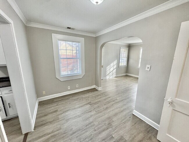 Building Photo - 3472 Hadley Rd