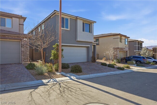 Building Photo - 402 Purple Sandpiper St