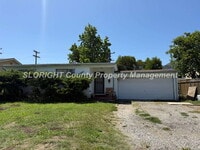 Building Photo - AVAILABLE JULY - 2 Bed, 1 Bath SLO Home