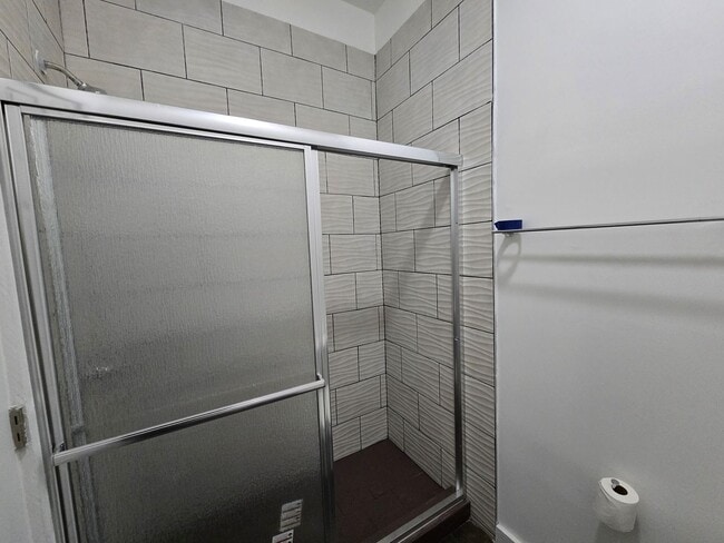 Building Photo - Be the First!  Beautifully renovated townhouse......