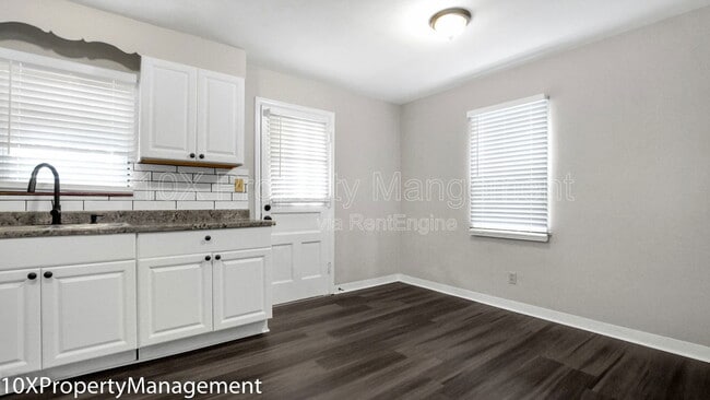 Building Photo - 2909 Sullivant Ave