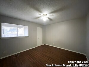 Building Photo - 311 E San Antonio Ave