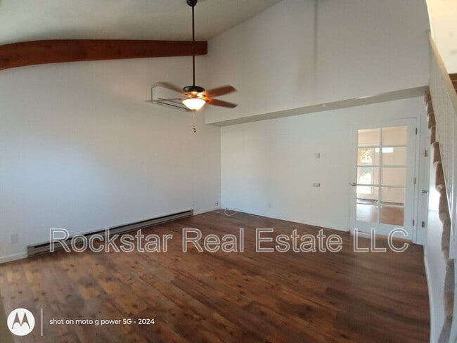 Building Photo - 3512 E 32nd Ave