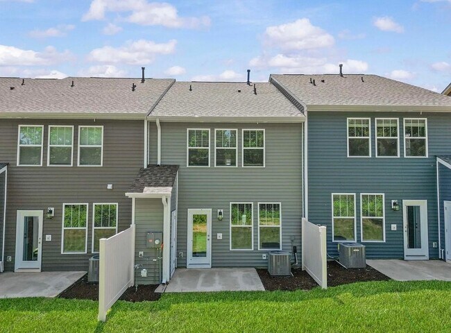 Building Photo - 1310 Maplesmith Wy