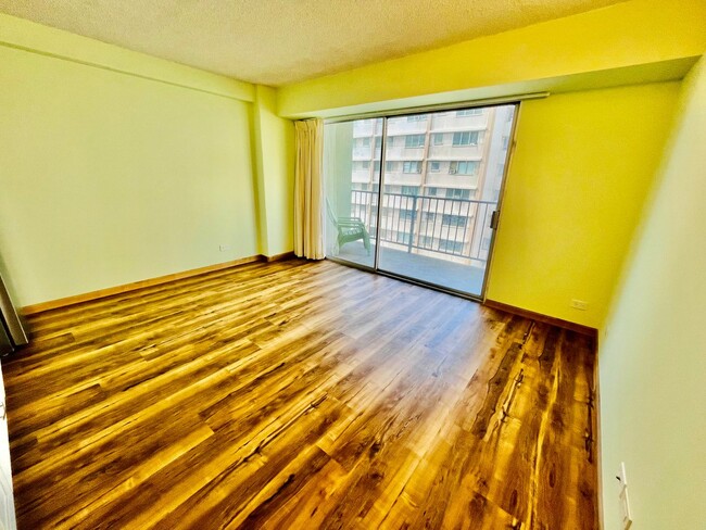 Building Photo - Newly renovated 1 bed/1 bath in the heart ...