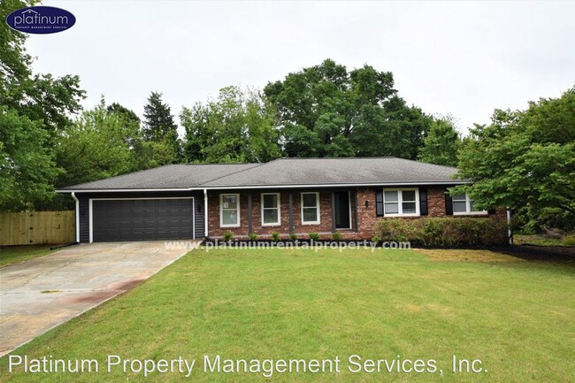 Primary Photo - 4 br, 3 bath House - 1710 Bonnterre Dr