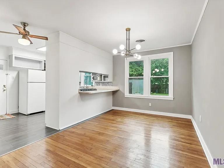 Building Photo - 427 S Ardenwood Dr