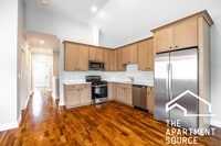 Building Photo - 555 N Springfield Ave