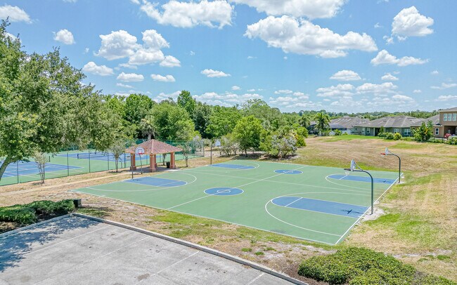 Building Photo - 2500 Azzurra Ln
