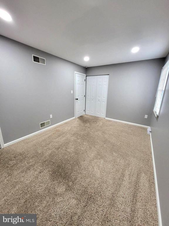 Building Photo - 446 Crosswinds Dr