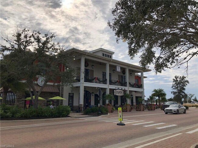 Building Photo - 43031 GREENWAY Blvd