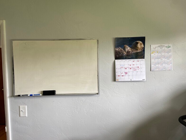 Building Photo - 227 Randolph Way