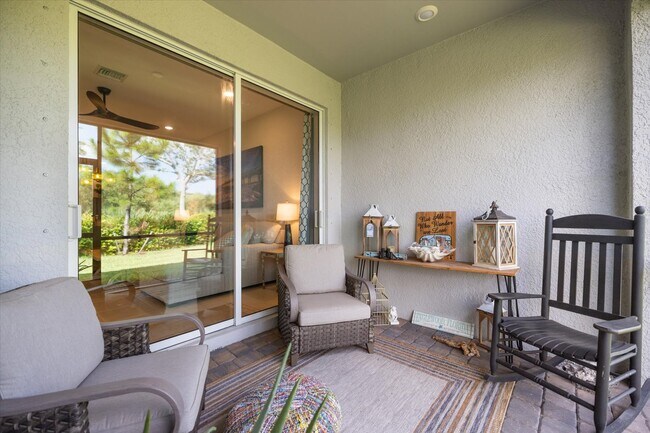 Building Photo - 25037 Pearl Lk Cir