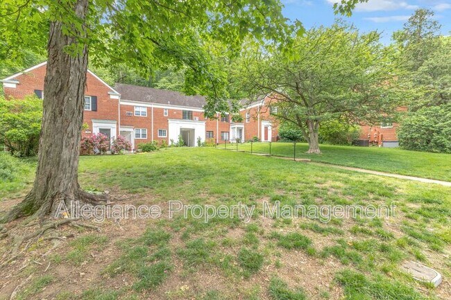 Building Photo - 1618 Fitzgerald Ln