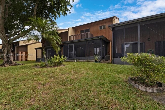 Building Photo - 4165 SW 85th Ave