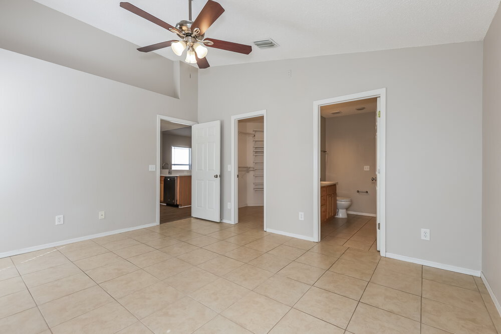 Building Photo - 8733 Morrison Oaks Ct