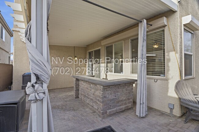 Building Photo - NW!! 4 Bedrooms!!! One Bedroom Down!!  Pool!!! Tankless Hot Water Heater!! Court yard at entrance...