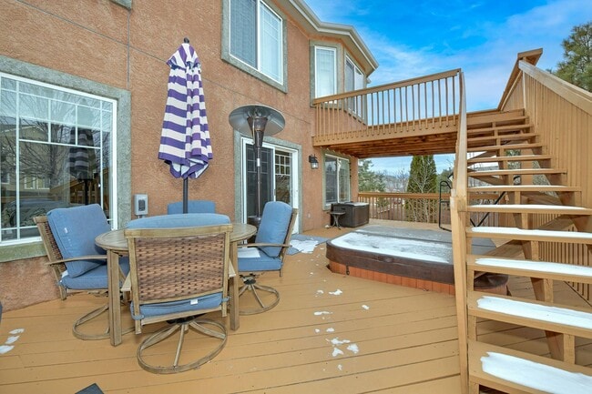 Building Photo - Spacious 2-Story with Mountain Views School District-20