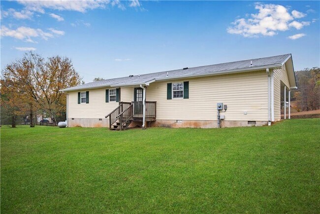 Building Photo - 700 Tilley Rd