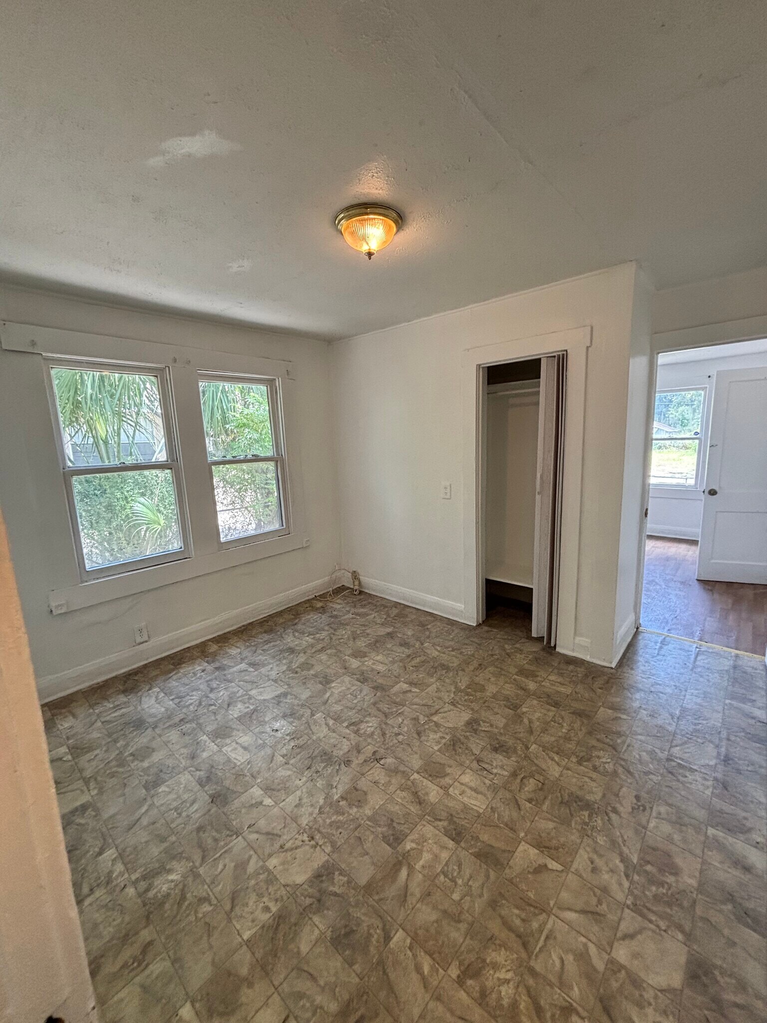 Building Photo - 8410 N Elmer St