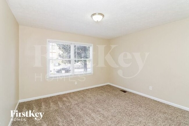 Building Photo - 3862 Herren Dr SW