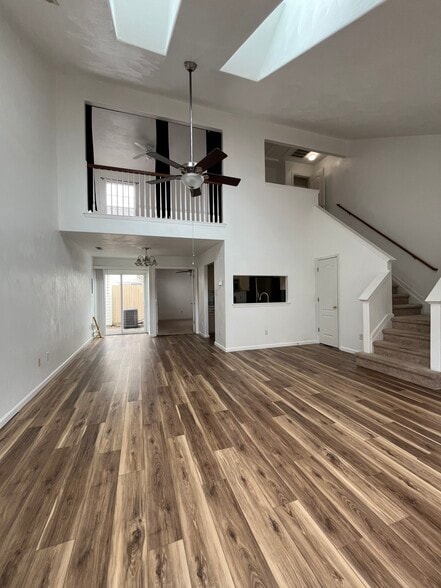 Building Photo - 4609 Olde Stone Way