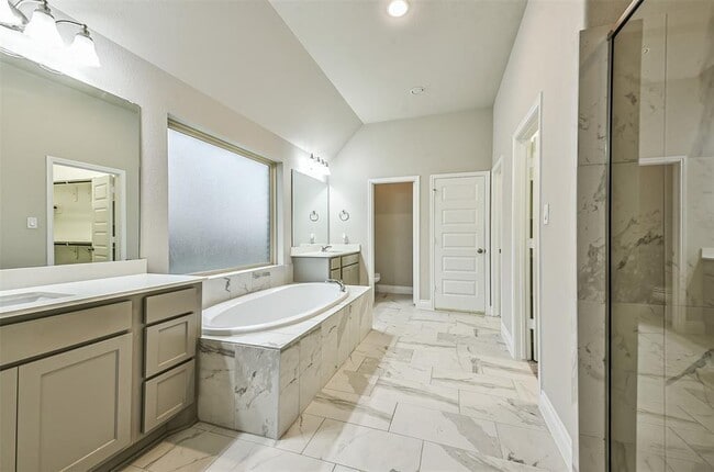 Building Photo - 24911 Mountclair Hollow Ln