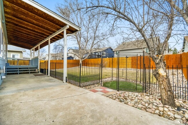 Building Photo - Well Maintained Home in Thornton