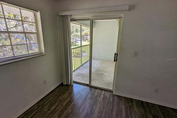 Building Photo - 571 Midway Track