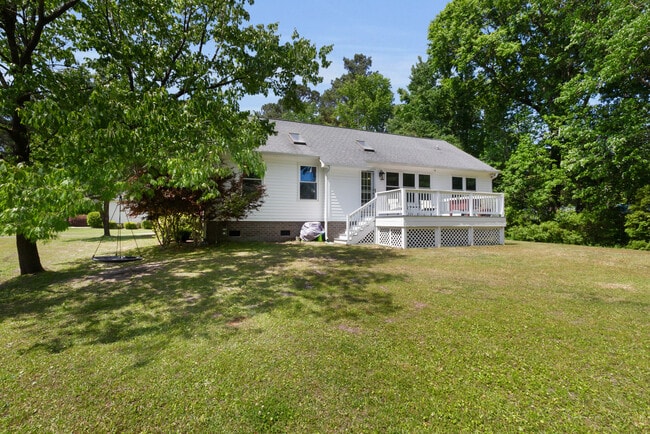 Building Photo - 107 Sandpiper Ct