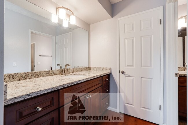 Building Photo - 10793 Onyx Ct
