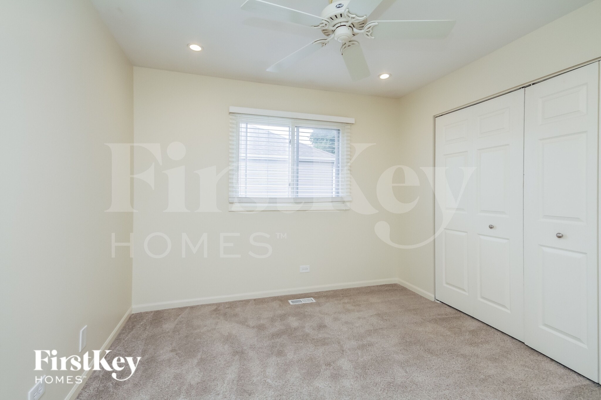 Building Photo - 1421 Timber Ln