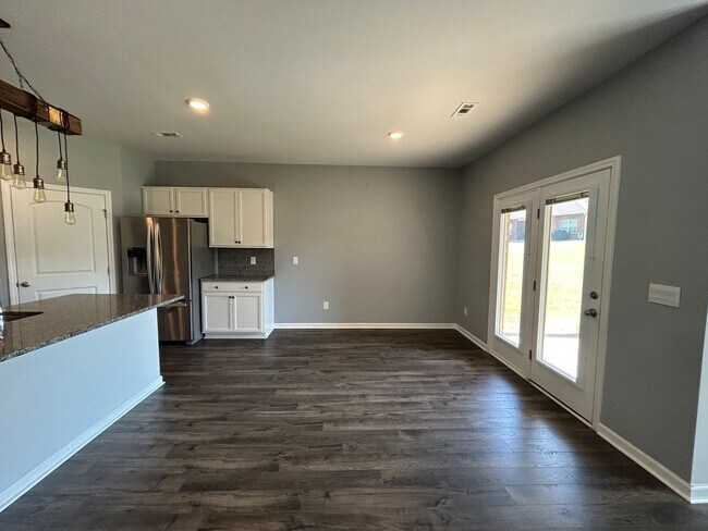 Building Photo - Welcome Home!