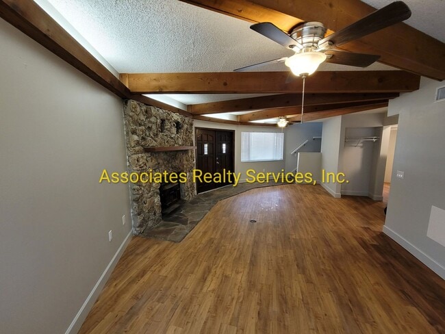 Building Photo - 9281 SW 109th Run