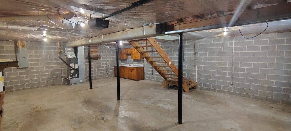 Building Photo - 126 Old Charleston Rd NE