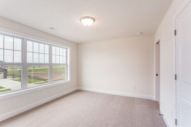 Building Photo - 2310 Lovie Ln