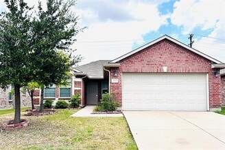 Building Photo - 1505 Lone Pine Dr