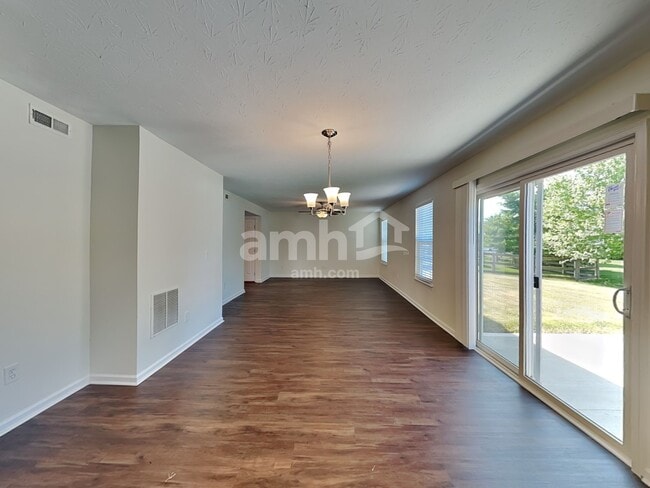 Building Photo - 485 Pewter Hill Ct