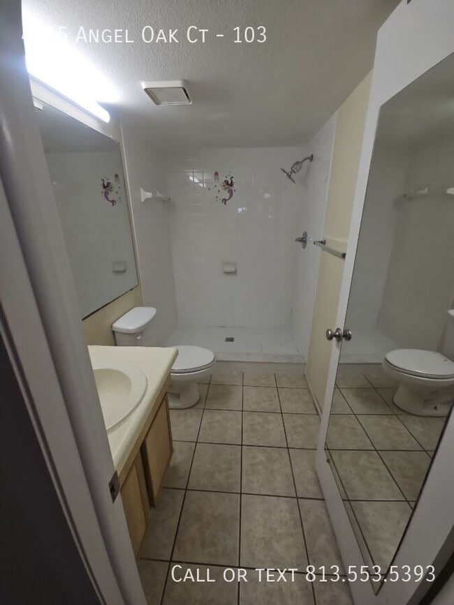 Building Photo - 4015 Angel Oak Ct