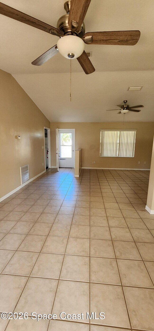 Building Photo - 6470 Stillwater Ave