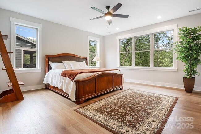 Building Photo - 21 Craftsman Overlook Rdg