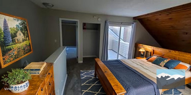 Building Photo - 13605 E Yale Ave