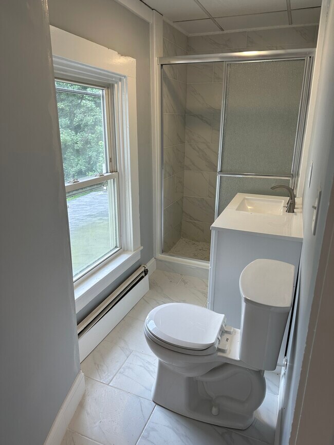 Building Photo - 4 Mayhew St