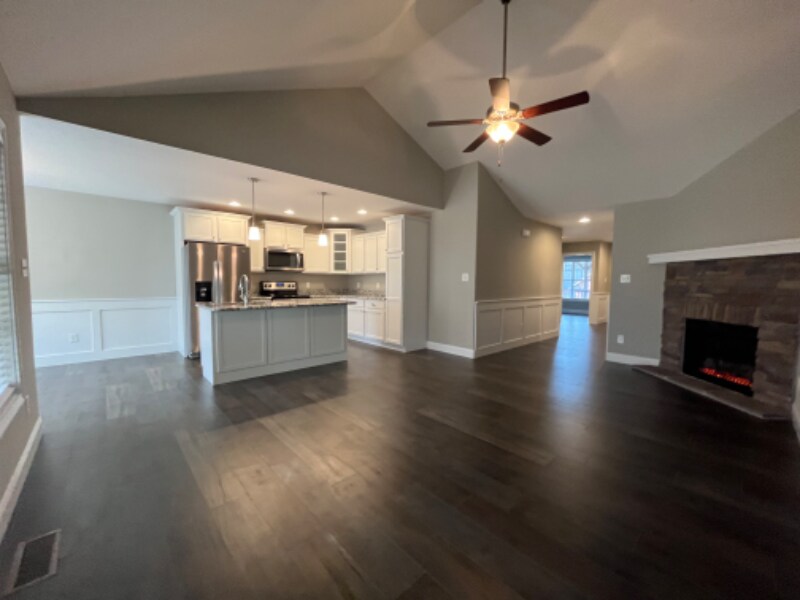 Building Photo - 3626 Meredith Lynn Wy