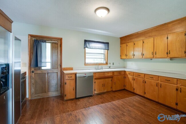 Building Photo - 3902 Mccalley Pl