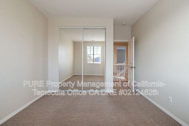 Building Photo - 53022 Bantry Bay St