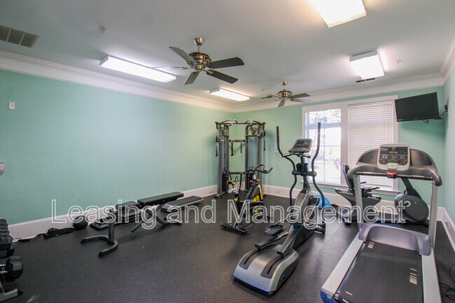 Building Photo - 2244 Ashley Crossing Dr