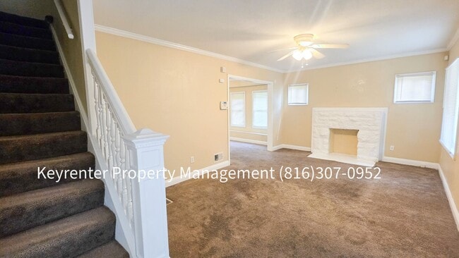 Building Photo - 4 Bed, 1 Bath Home available now!