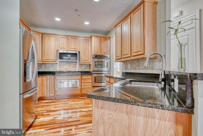 Building Photo - 8112 Winding Ross Way